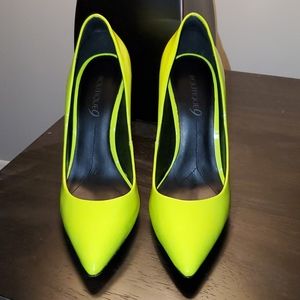 Nine West Boutique 9 Sally Neon Heels